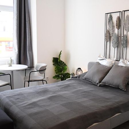 Buda Central Tiny Studios Budapest Ngoại thất bức ảnh