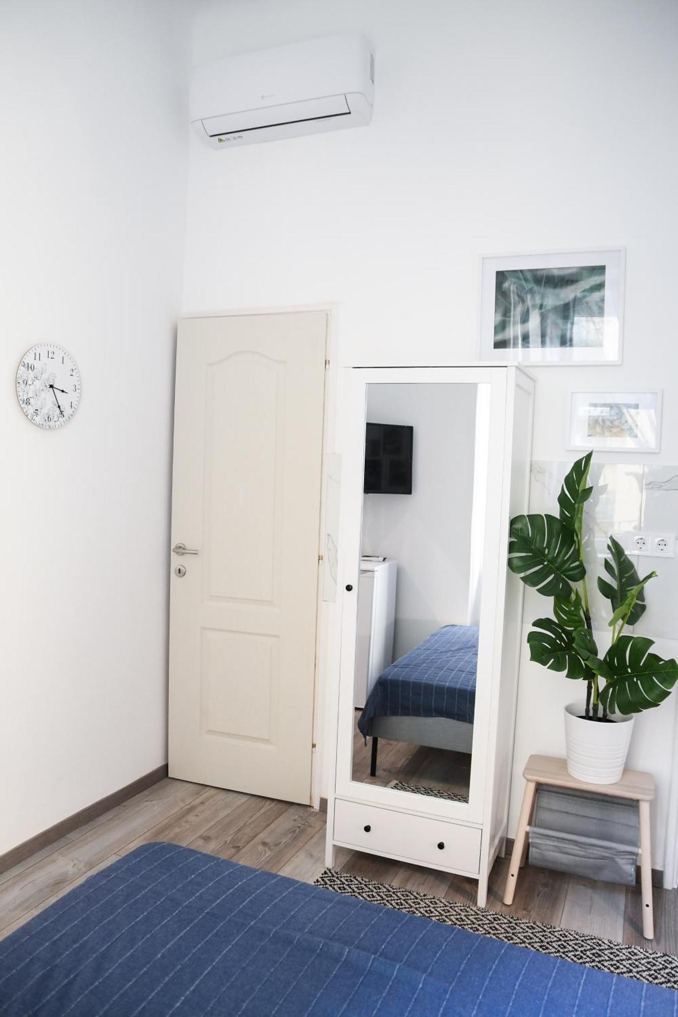 Buda Central Tiny Studios Budapest Ngoại thất bức ảnh