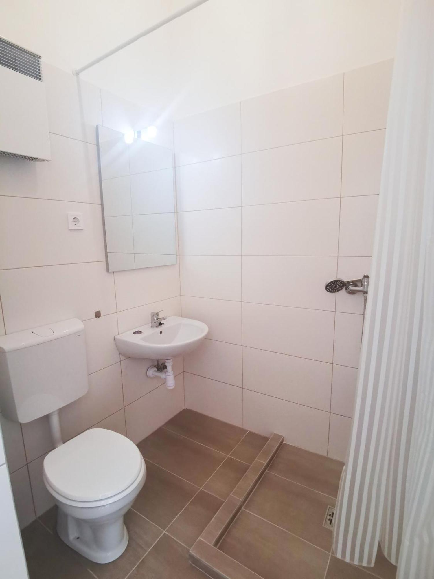 Buda Central Tiny Studios Budapest Ngoại thất bức ảnh