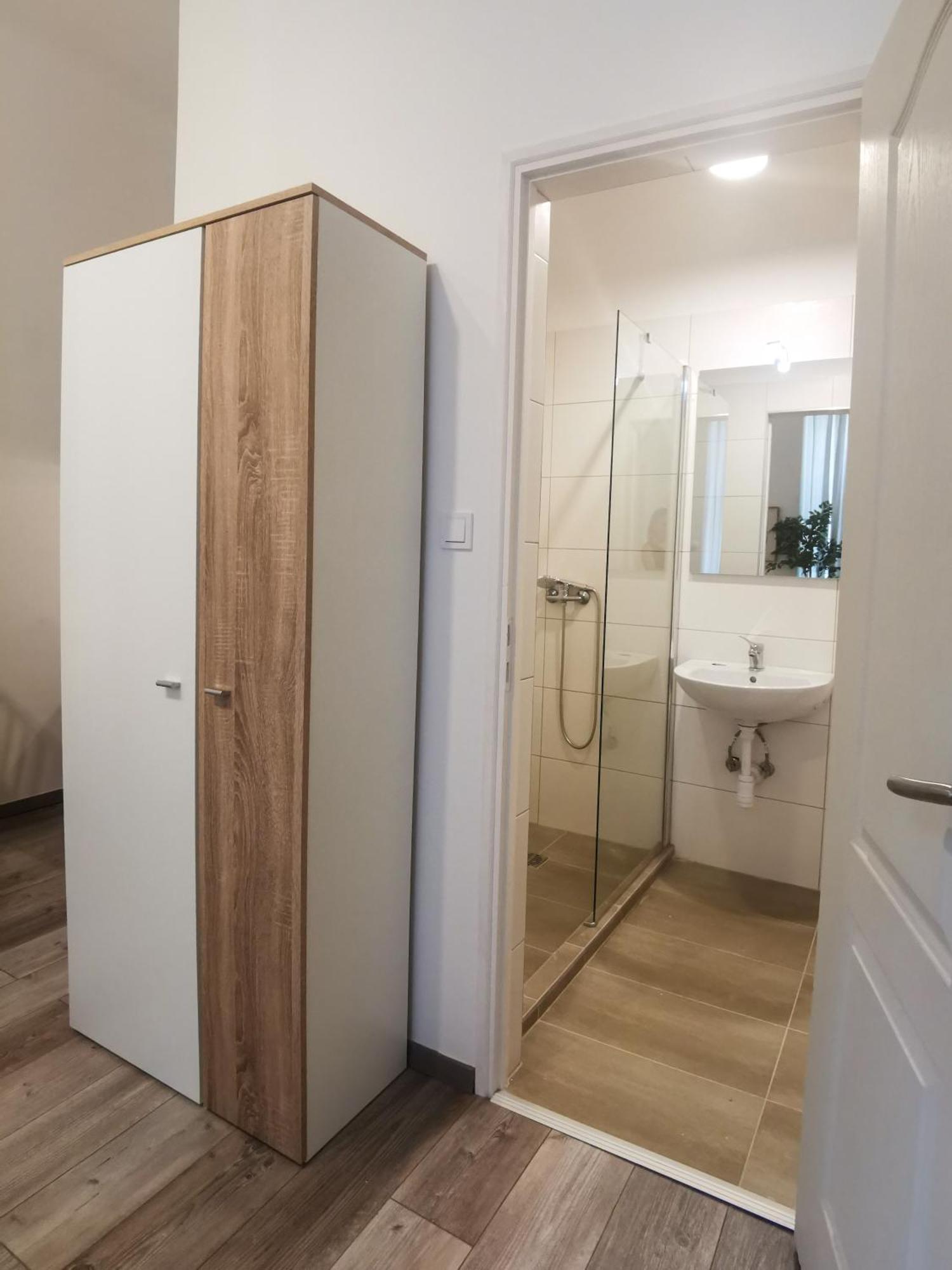 Buda Central Tiny Studios Budapest Ngoại thất bức ảnh