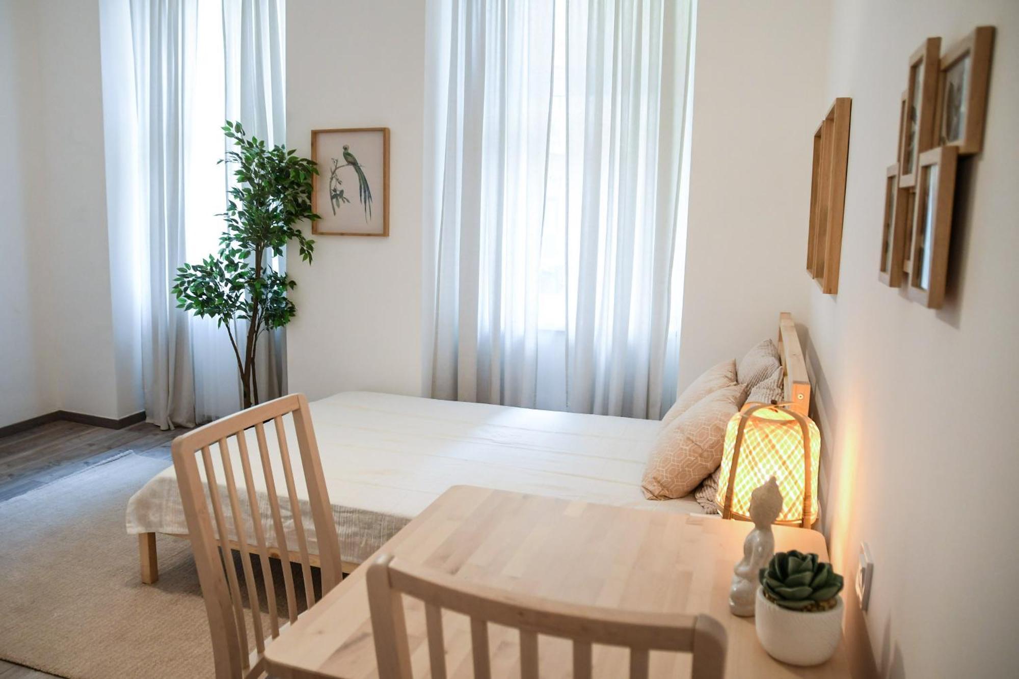 Buda Central Tiny Studios Budapest Ngoại thất bức ảnh